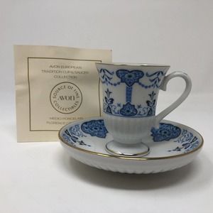 Avon European Tradition Miniature Cup and Saucer Set Medici Porcelain 1984